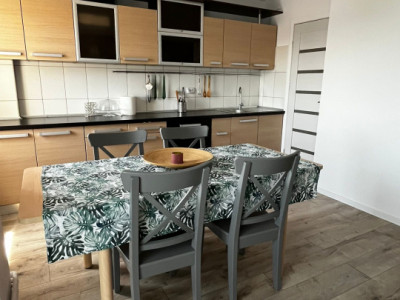 Inchiriere apartament 3 camere Targoviste- zona centrala