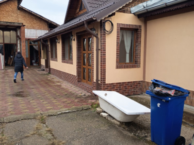 Inchiriere casa Vacaresti- Dambovita