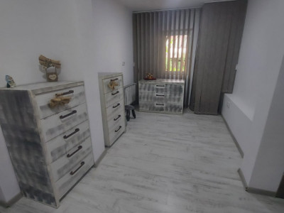 Vanzare apartament 2 camere, zona centrala - Targoviste