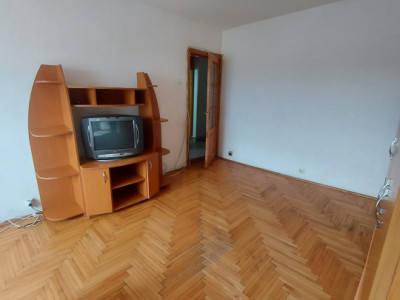 Vanzare garsoniera Calea Bucuresti, Targoviste