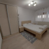 Închiriere apartament 3 camere, zona micro 4 Targoviste  thumb 4